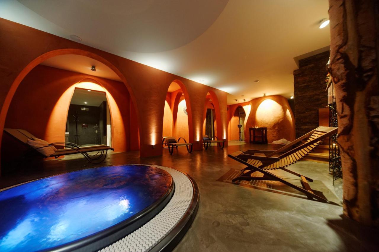 Hotel Cote Brune Ле дез Альп Экстерьер фото